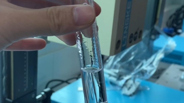 靈科超聲波-護(hù)膚小瓶焊接
